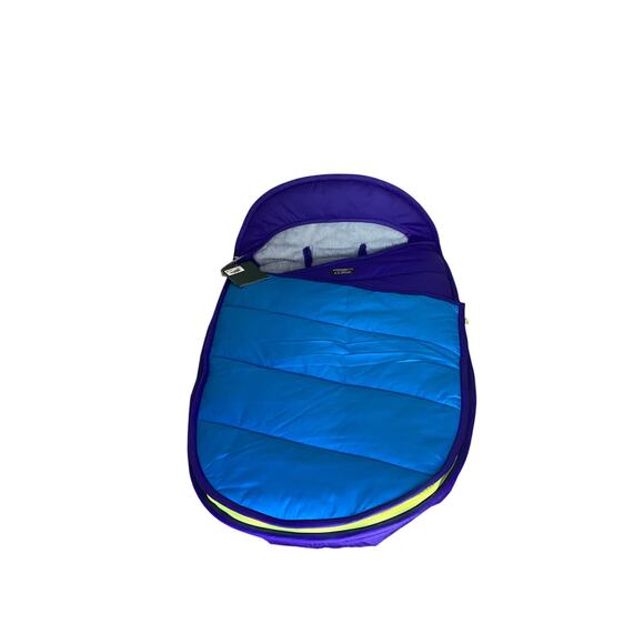 L.L. Bean Snow Bunting Blue